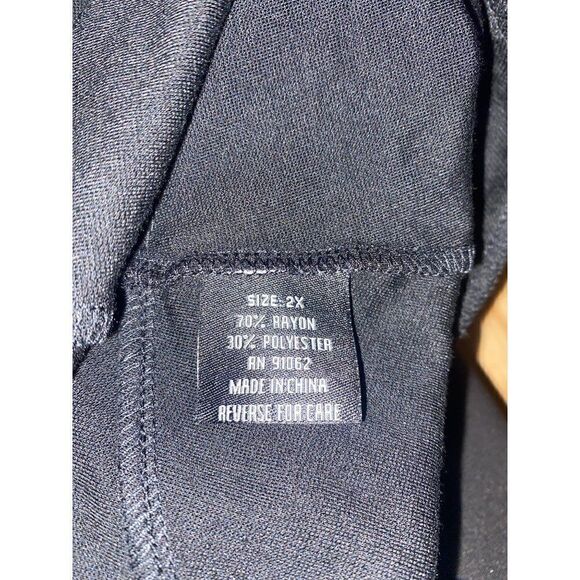 Poetic Justice, women's black skirt with zipper accent size 2x - Picture 5 of 7